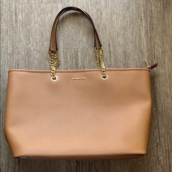 Michael Kors Leather Multi Functional Tote - Picture 1 of 6